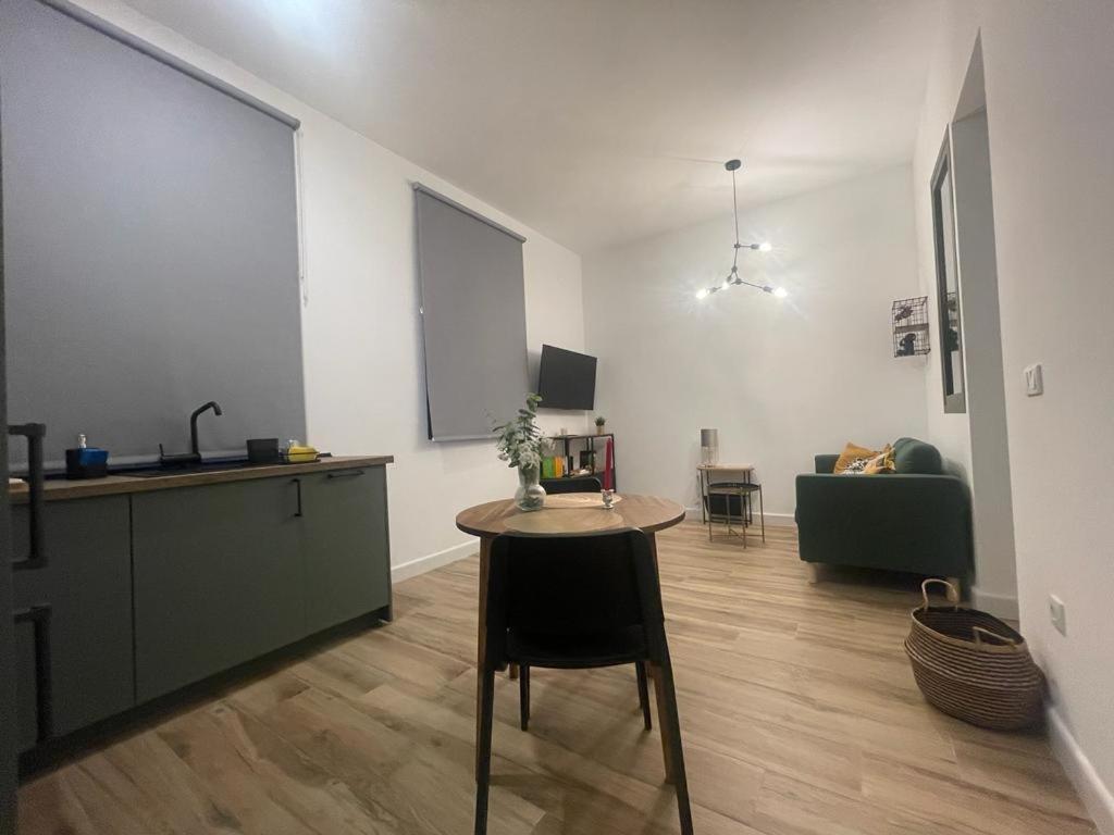 Apartamentos Sol Y Luna La Línea de la Concepción Buitenkant foto